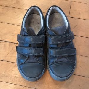 Gray leather shoes size 12, Velcro straps.